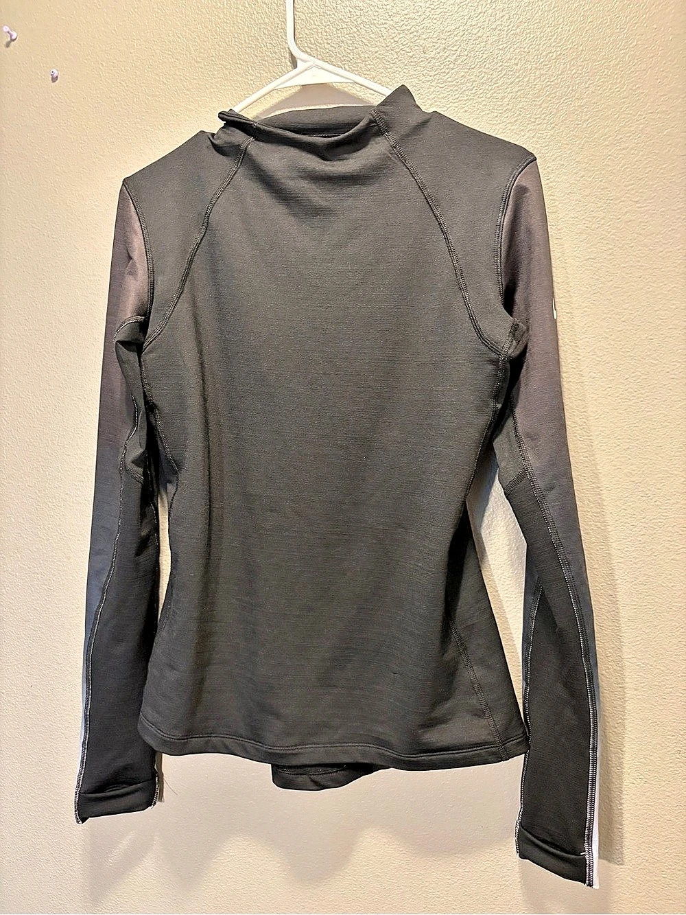 Nike Pro Hyperwarm Womens M Black Gray Ombre Mock Neck Long Sleeve Top EUC